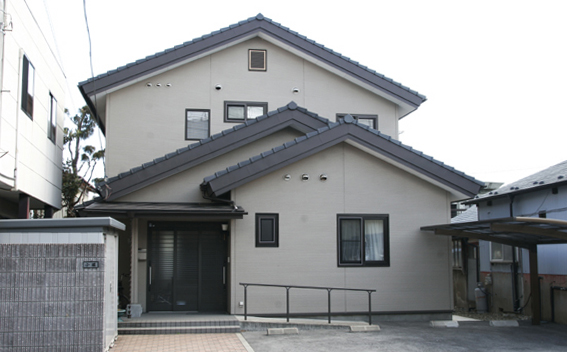 ソーラーサーキットの家